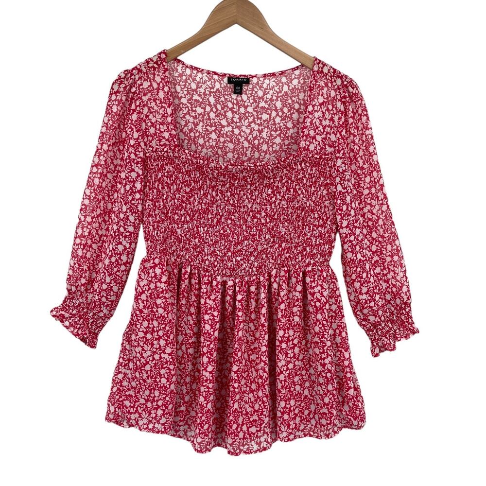 Torrid Babydoll Smocked Top Womens Size 00 Pink Floral Flounce Hem Square Neck